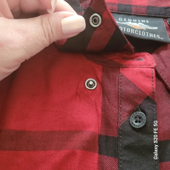 EUC - Harley Davidson Womens Red and Black Plaid Button Up - Picture 4 of 7